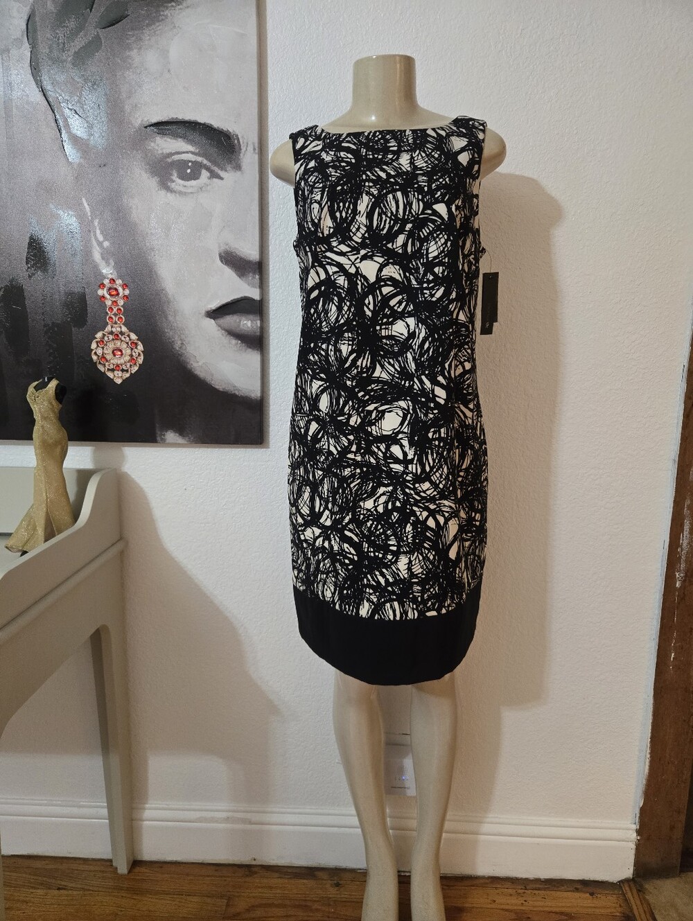 NWT AB Studio Black & Cream Abstract Print Sleeveless Sheath Dress Size 12